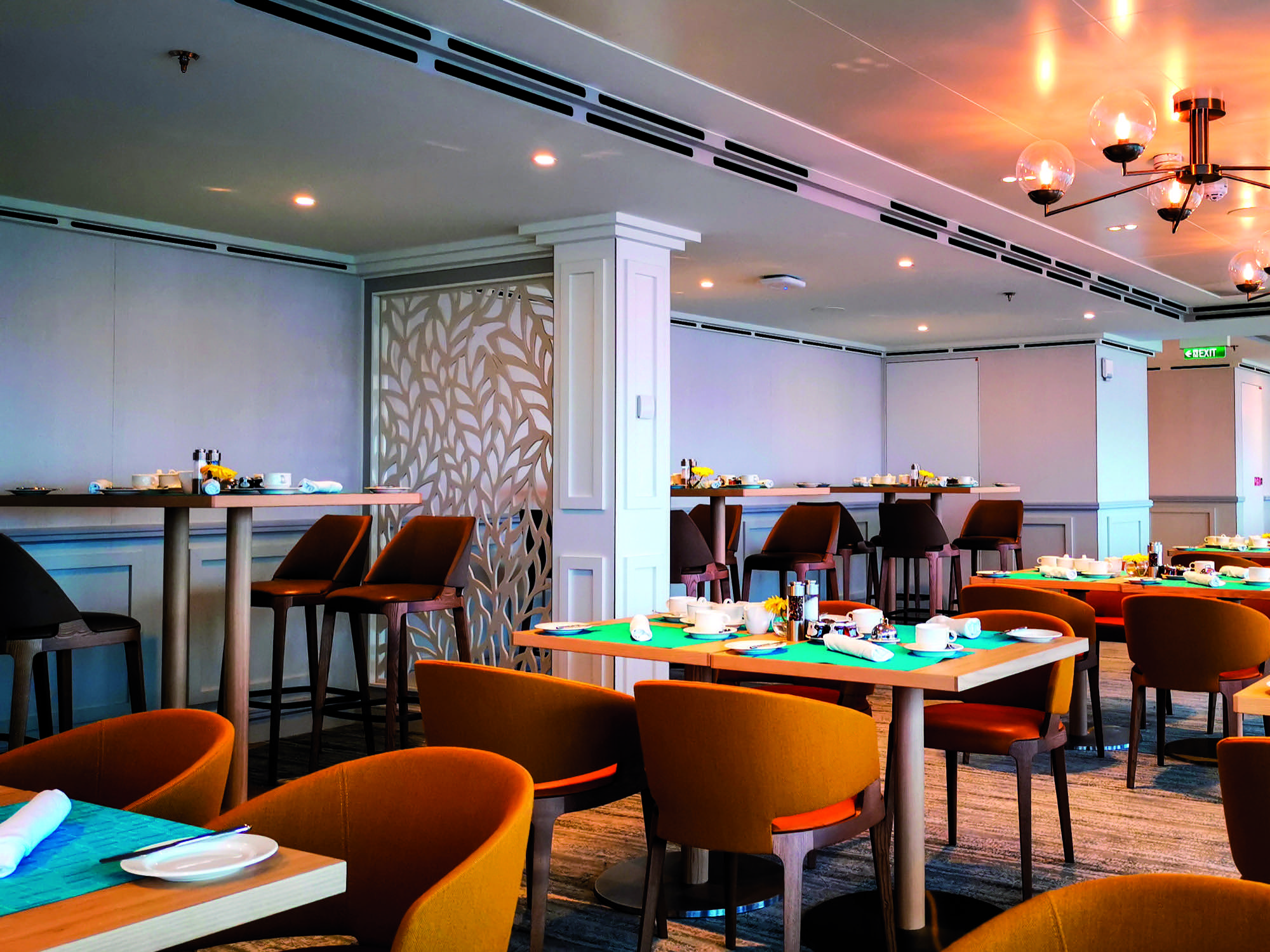Saga Spirit of Discovery Veranda and Grill 3.jpg